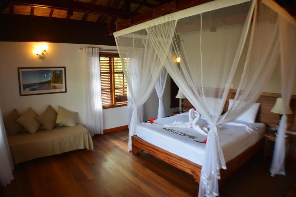 Vila Heliconia Grove Anse Volbert Village Exteriér fotografie
