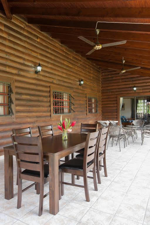 Vila Heliconia Grove Anse Volbert Village Exteriér fotografie